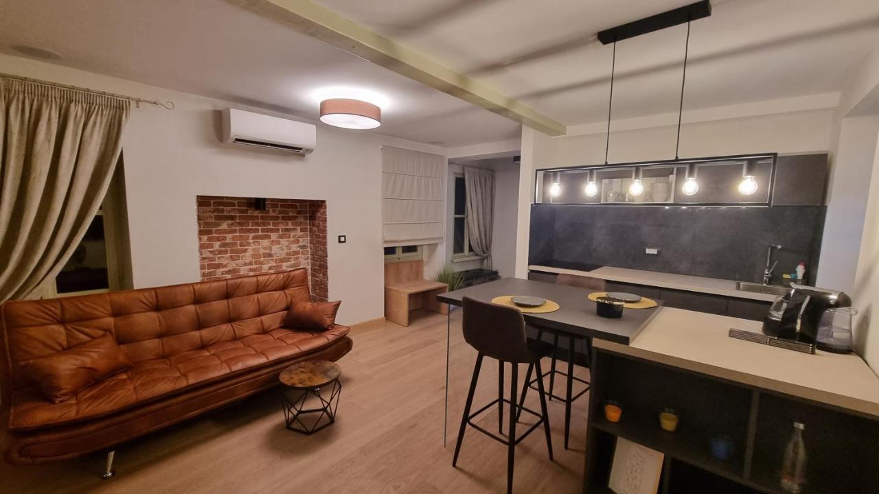 Dc Ii Downtown Apartment